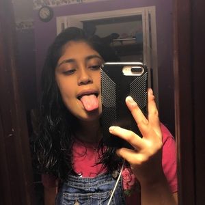 Meet your Posher, Eloisa